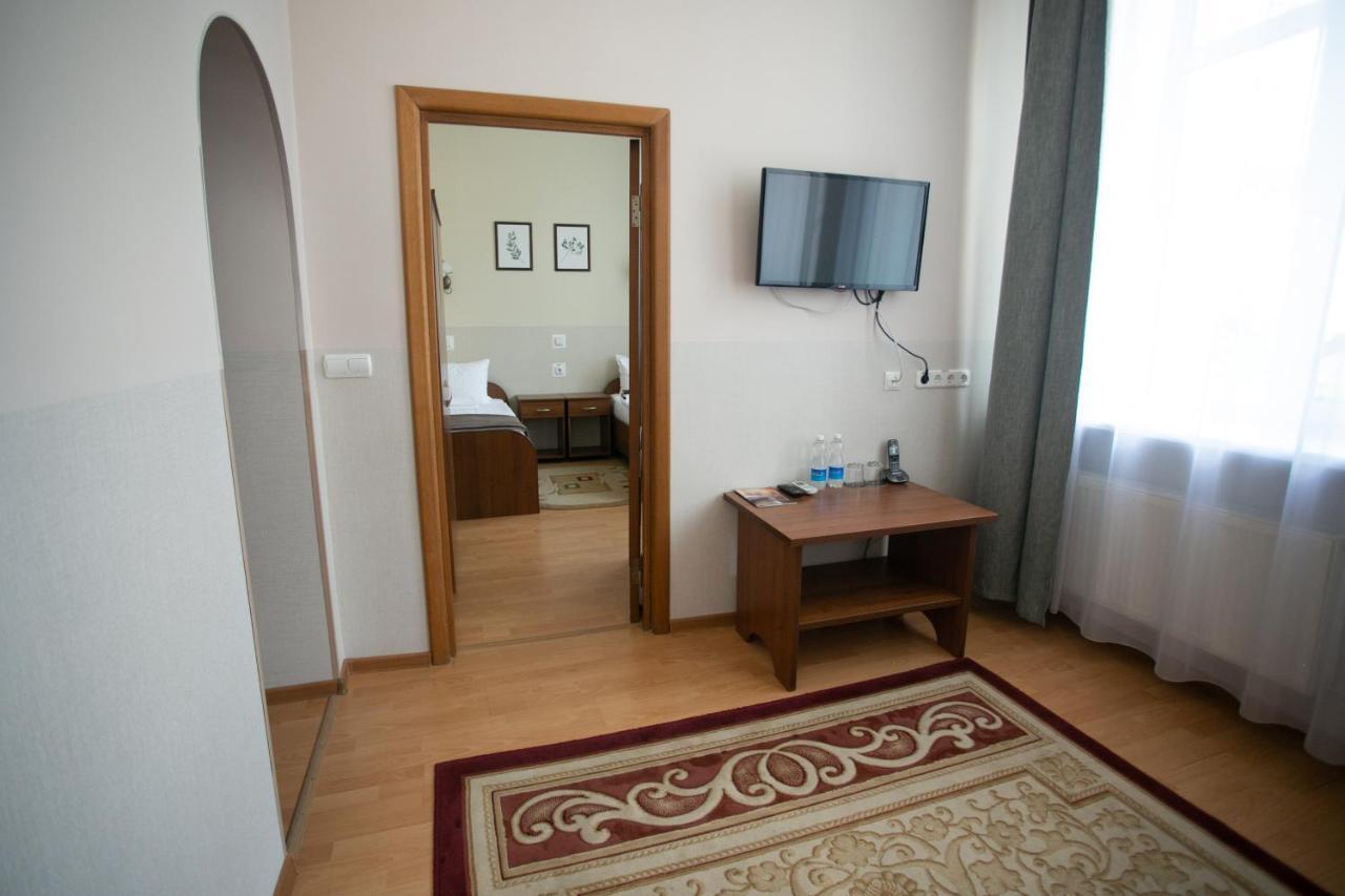 Molodezhnaya Hotel 브레스트 외부 사진